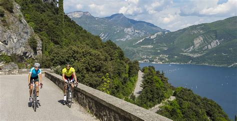 Giro del Monte Baldo .